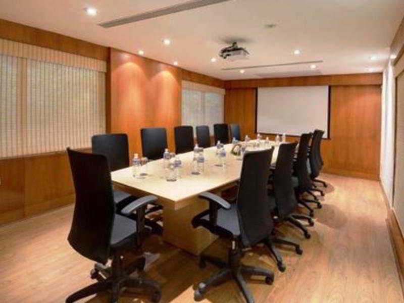 Halcyon Hotel Residences Koramangala - Bangalore Exterior photo
