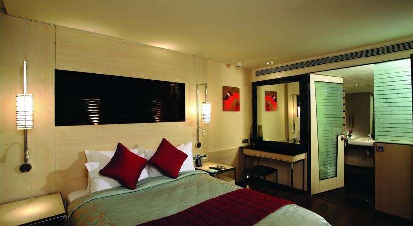 Halcyon Hotel Residences Koramangala - Bangalore Room photo